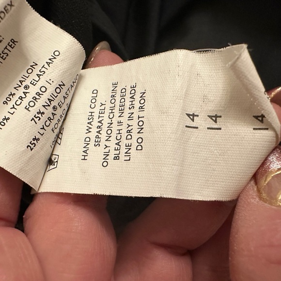 No Boundaries lilac/pink woman’s bikini top - Picture 5 of 5